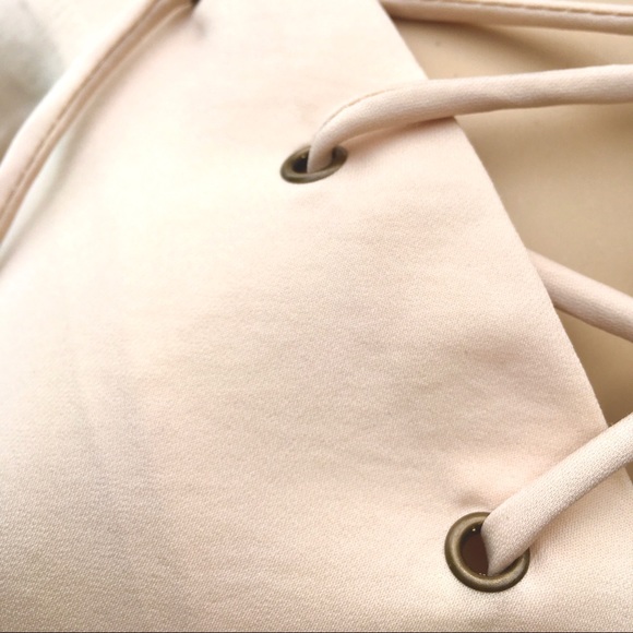 SOLD ‼️CREAM COLOR SATIN CAMISOLE - Picture 10 of 11